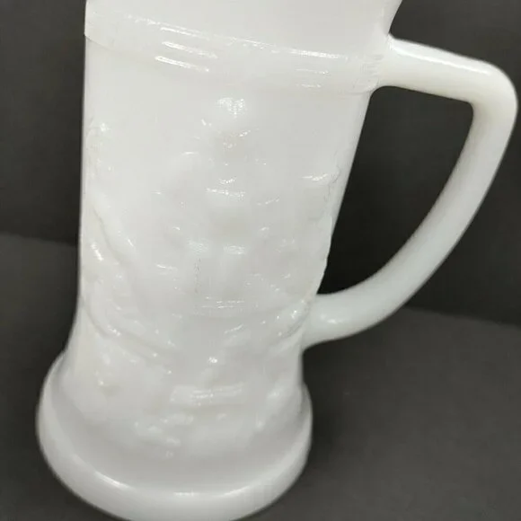 VTG Federal Milk Glass Tavern Scene Stein Drink Cup Tankard Beer Mug Working Man - Picture 5 of 10